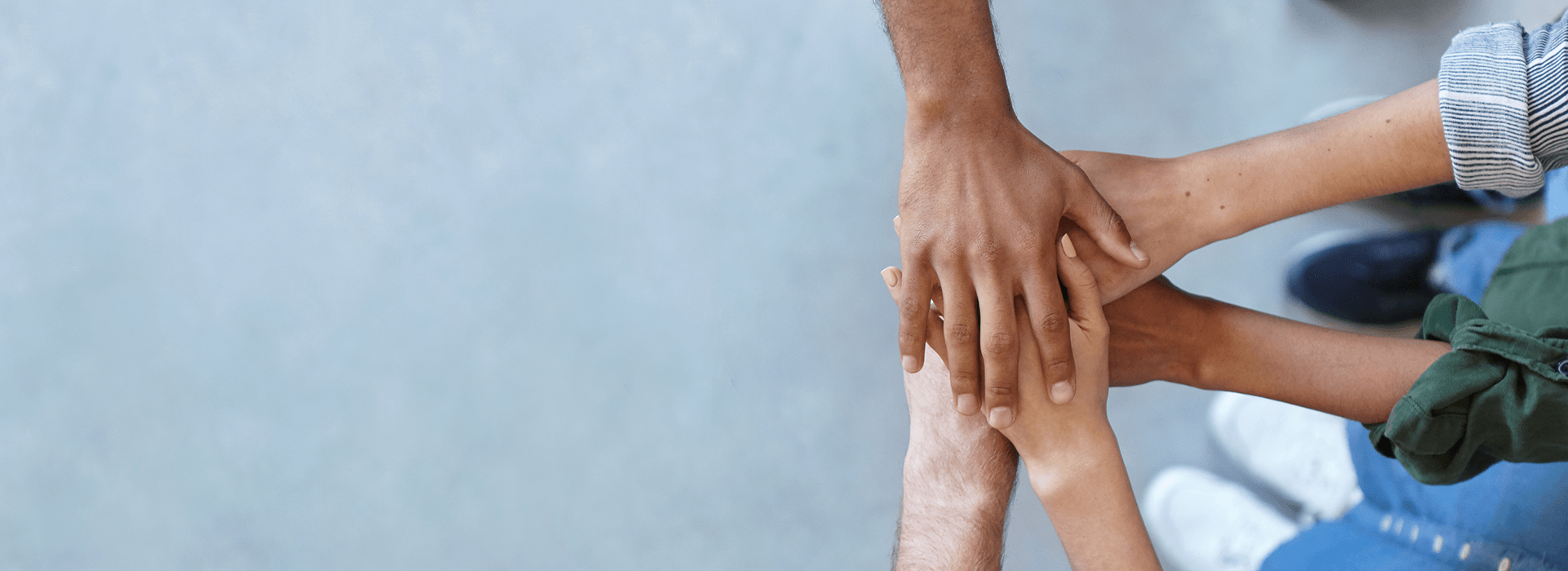 qodef-fullwidth-slider